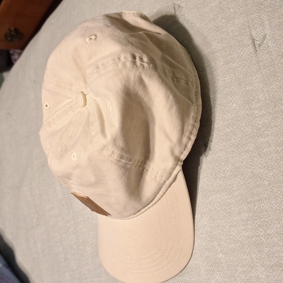 Carhartt Light Cream Hat - Picture 2 of 7